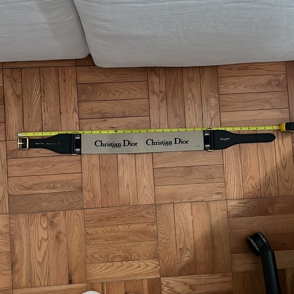 CHRISTIAN DIOR
Canvas Embroidered Book Belt - Picture 5 of 7